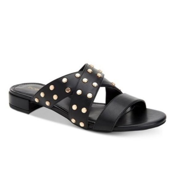 NWOB BCBGeneration Dana Edgy Studded Black and Gold Leather Sandal Size 6.5 - Picture 2 of 8